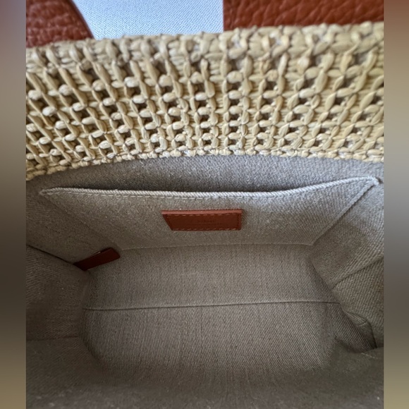 Brand New Chloé small Woody tote bag (caramel brown leather woven raffia design) - Picture 8 of 16